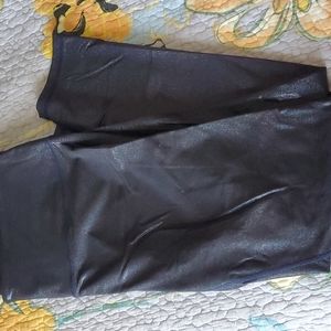 Zyia shimmer leggings